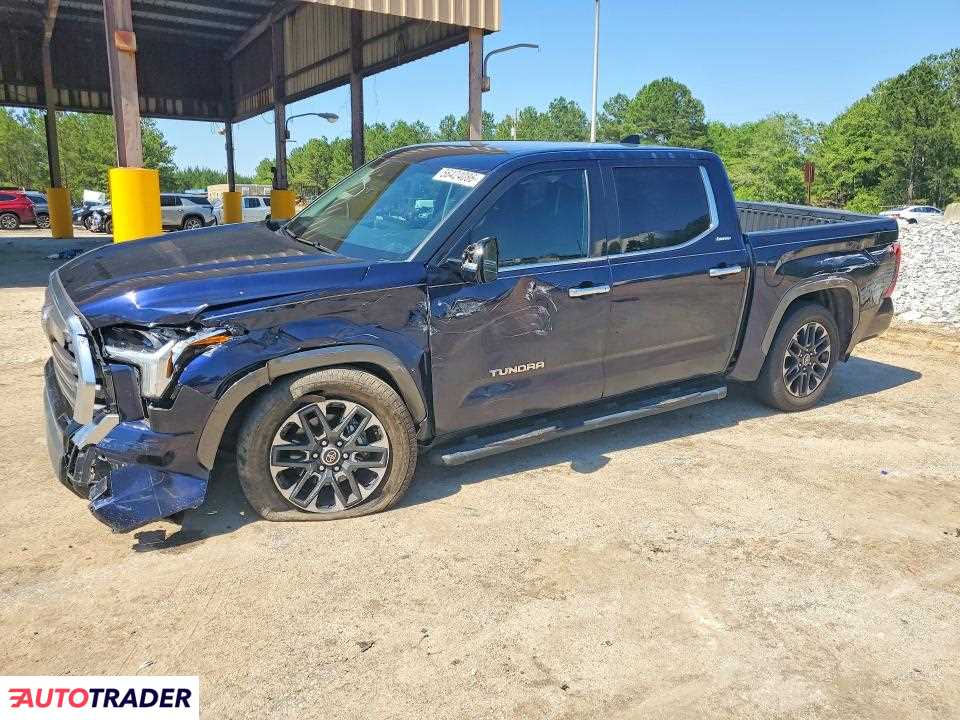 Toyota Tundra 2023 3