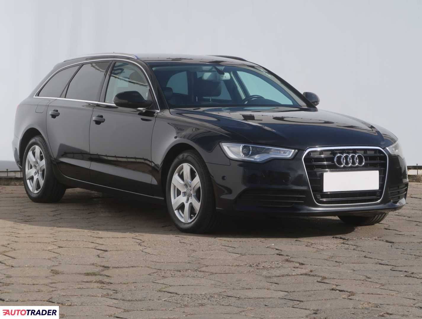 Audi A6 2013 3.0 201 KM