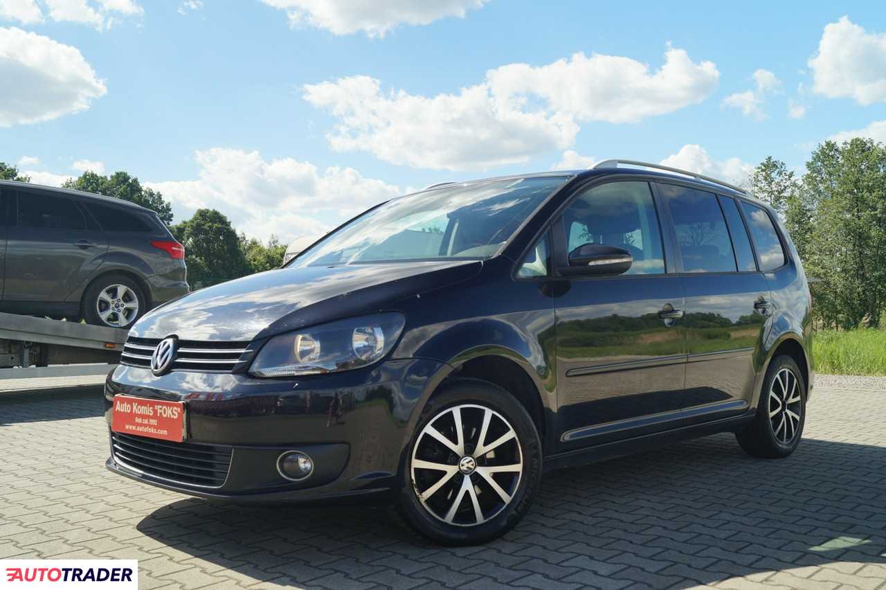 Volkswagen Touran 2013 1.6 105 KM