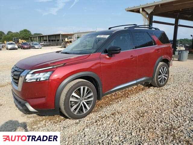Nissan Pathfinder 2023 3
