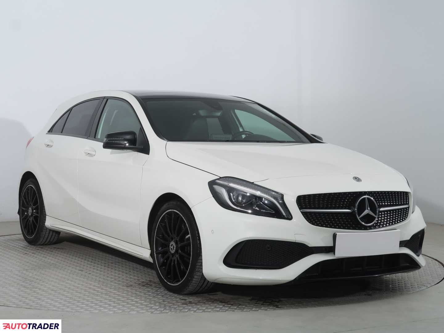 Mercedes A-klasa 2017 2.0 181 KM Mercedes A-klasa 2017 2.0 181 KM