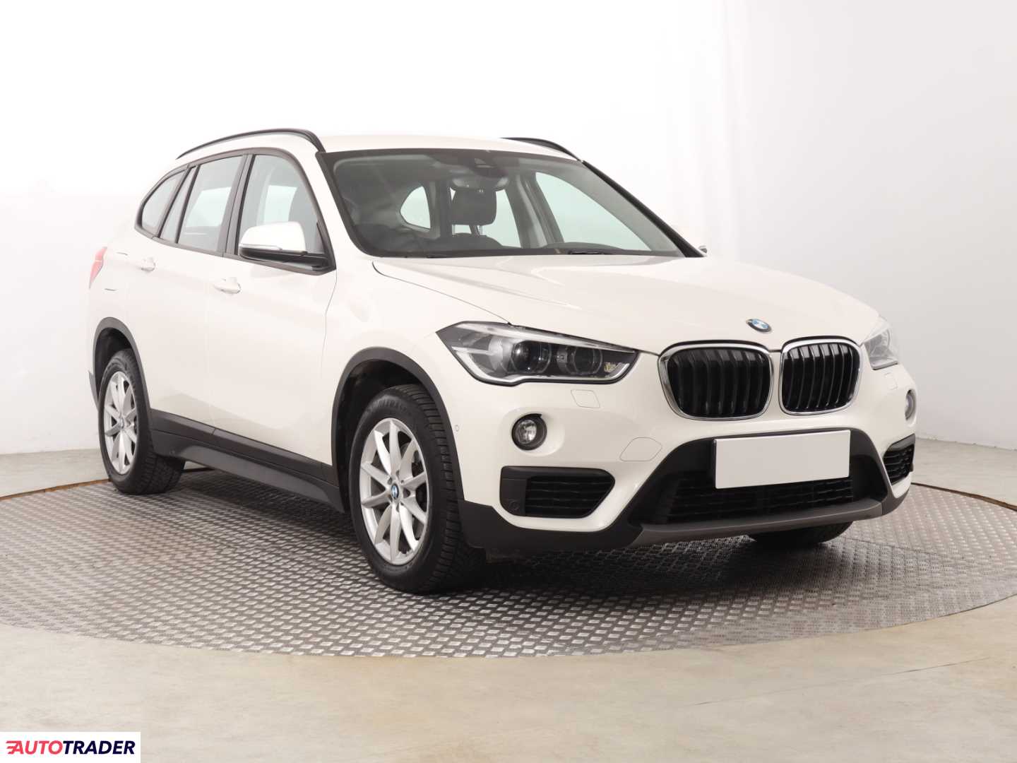 BMW X1 2018 1.5 138 KM