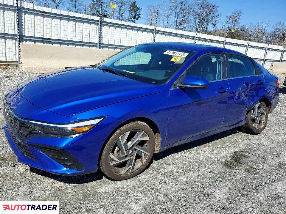 Hyundai Elantra 2025 2