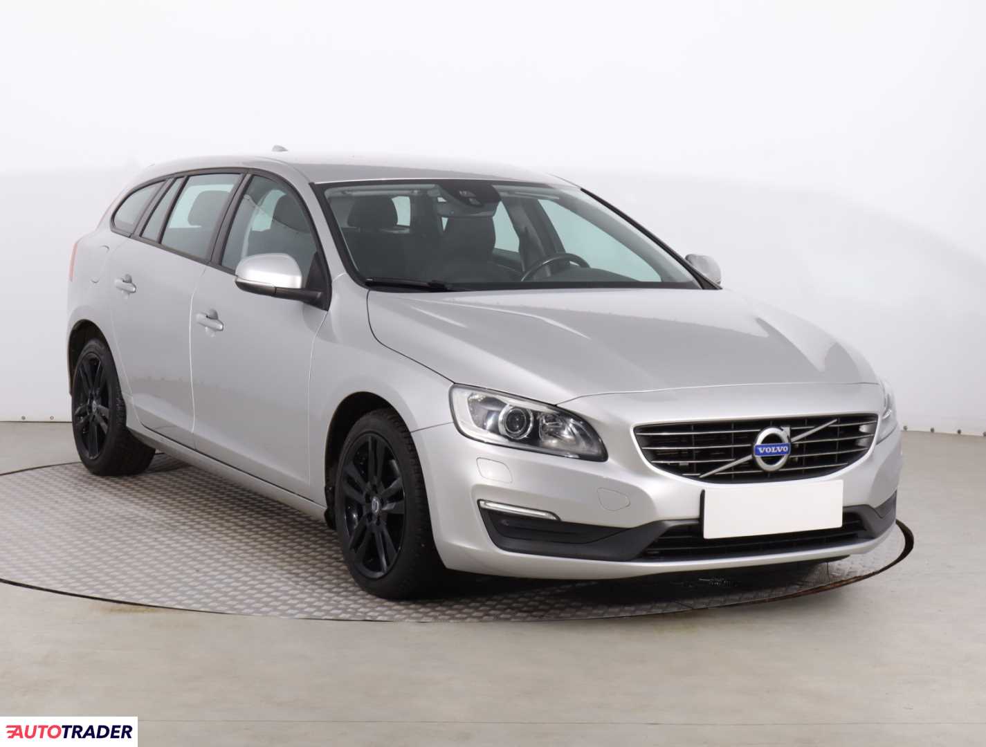 Volvo V60 2014 2.0 178 KM