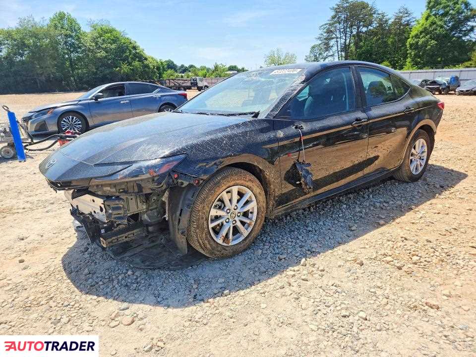 Toyota Camry 2025 2