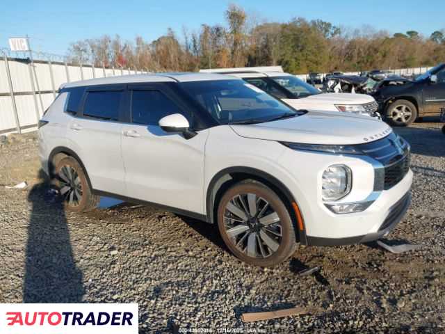 Mitsubishi Outlander 2025 2