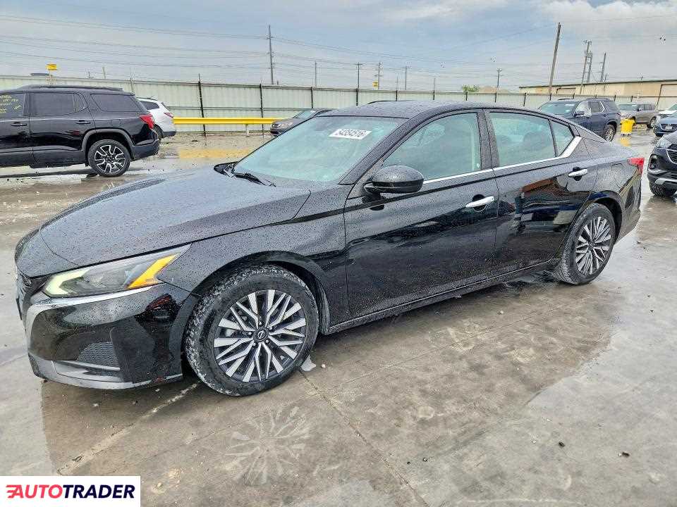 Nissan Altima 2023 2