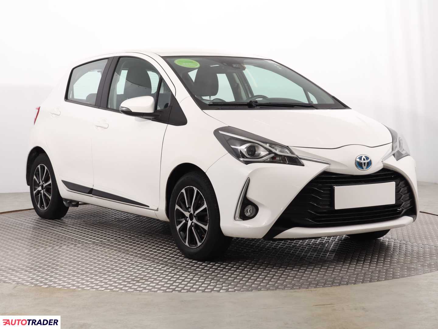 Toyota Yaris 2018 1.5 99 KM