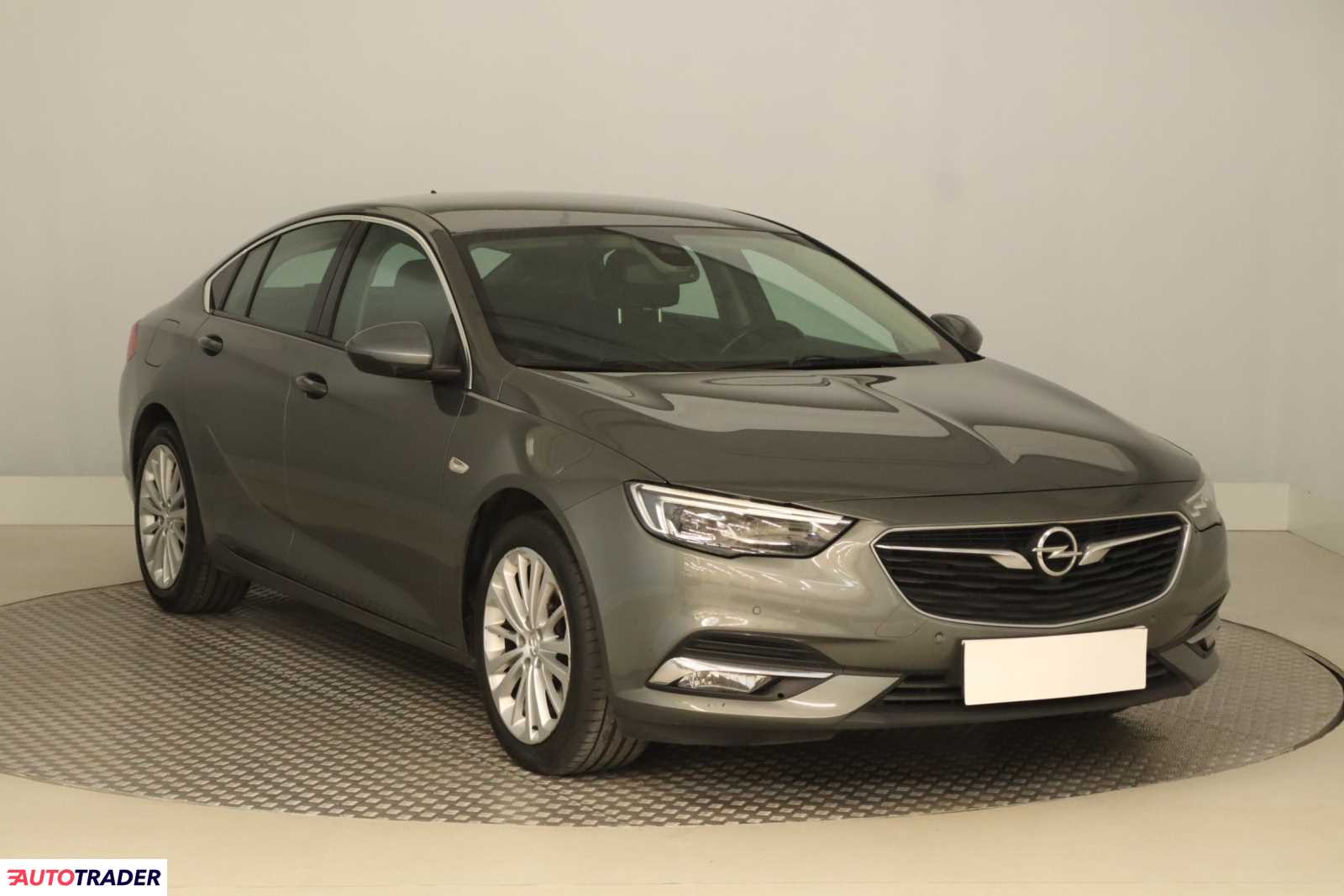Opel Insignia 2018 1.5 162 KM