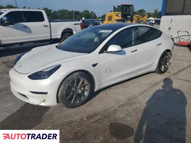 Tesla Model 3 2021 Tesla Model 3 2021