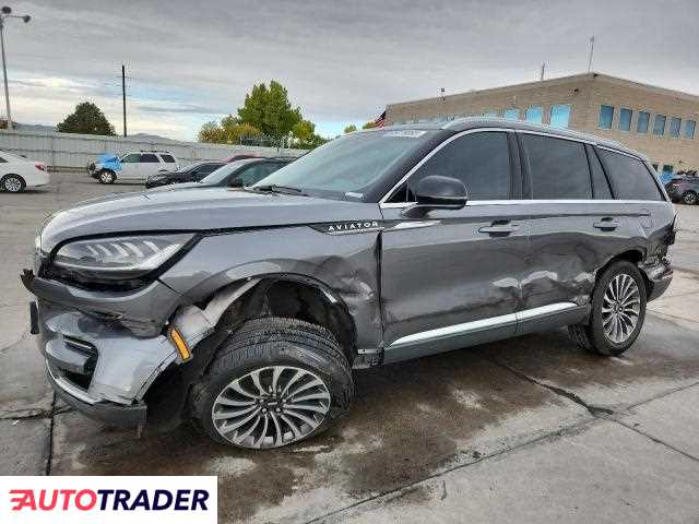 Lincoln Aviator 2021 3