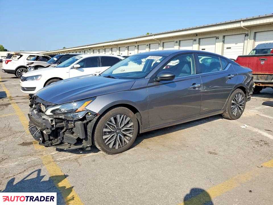 Nissan Altima 2024 2