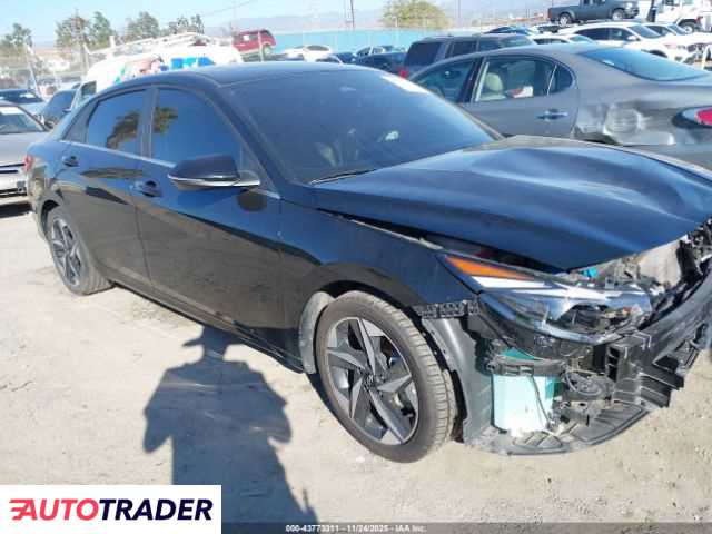 Hyundai Elantra 2023 1