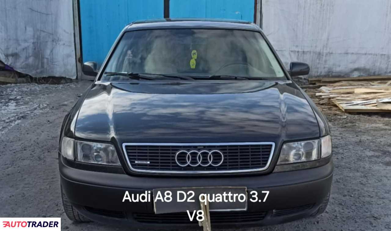 Audi A8 1997 3.7 230 KM