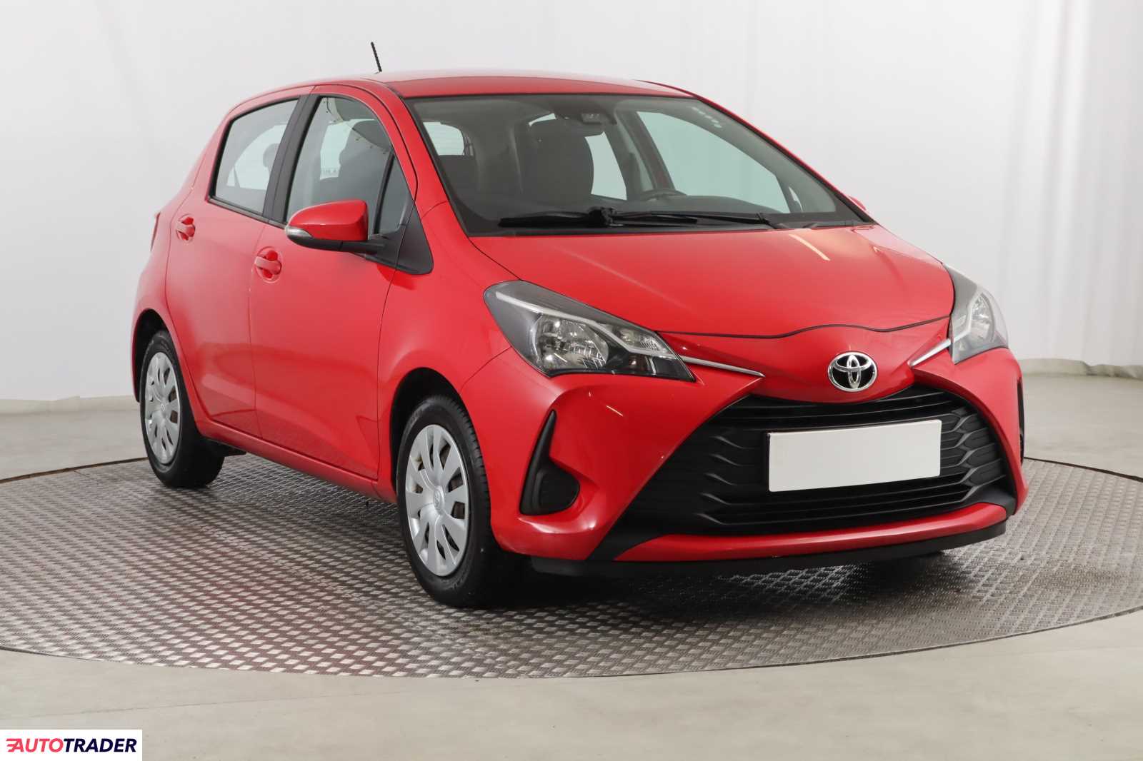 Toyota Yaris 2017 1.0 68 KM