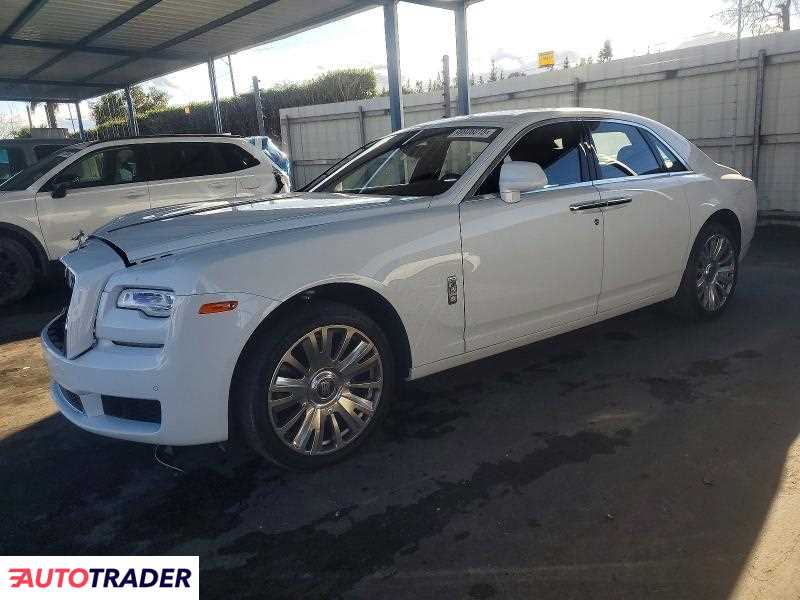 Rolls Royce Ghost 2020 6