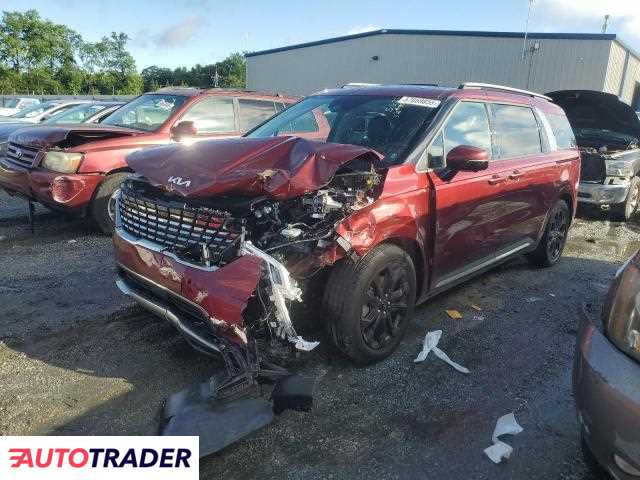 Kia Carnival 2023 3