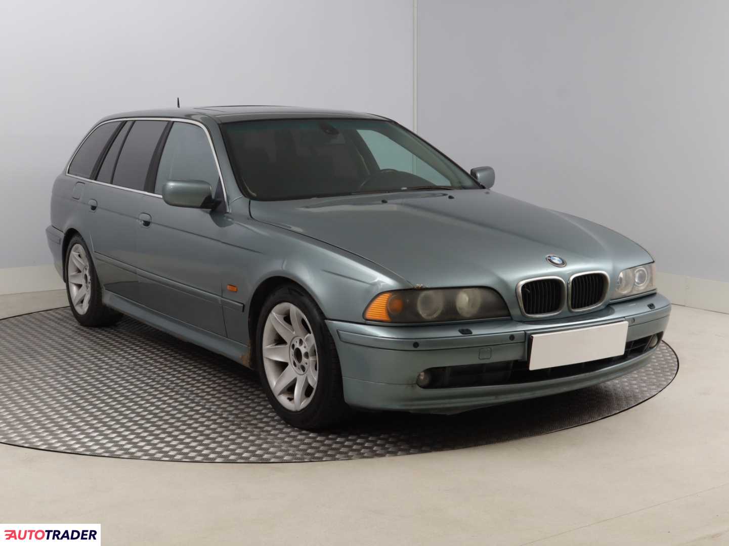 BMW 525 2003 2.5 160 KM