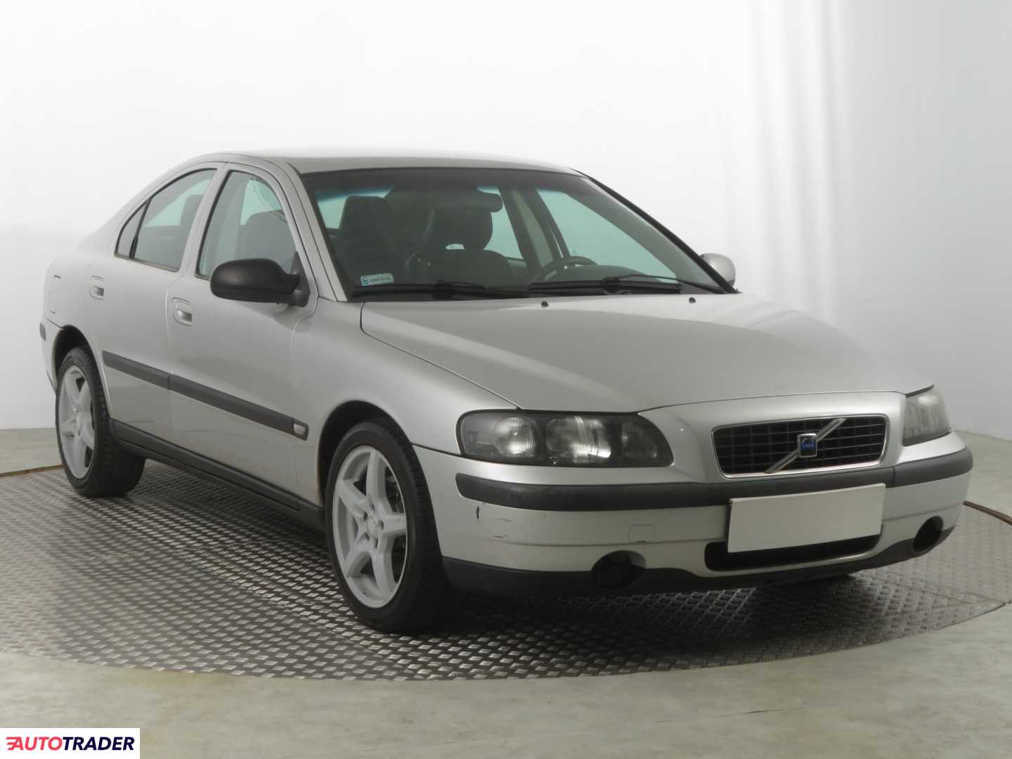 Volvo S60 2001 2.4 138 KM