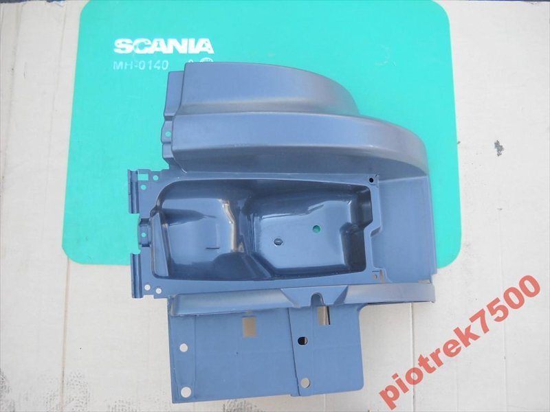 Obudowa lampy (okular) Scania 4