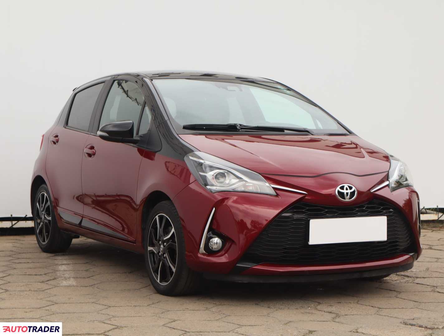 Toyota Yaris 2017 1.5 109 KM