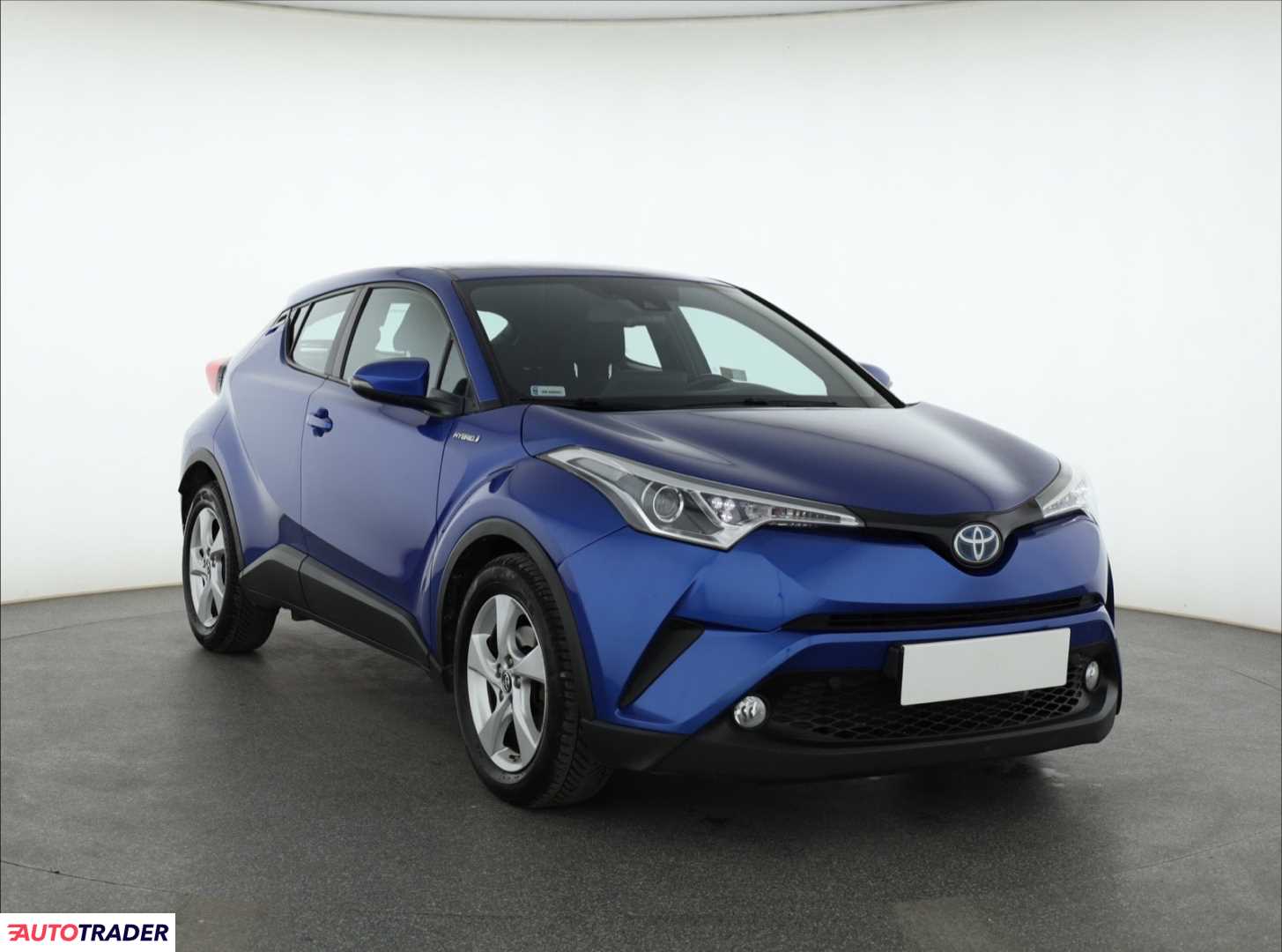 Toyota C-HR 2018 1.8 120 KM