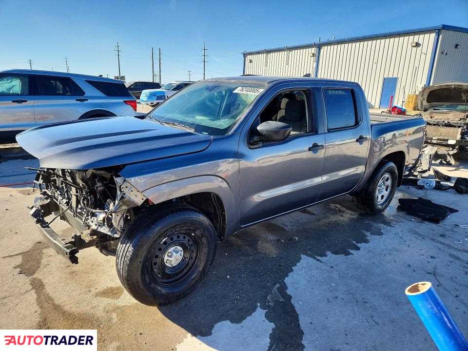 Nissan Frontier 2022 3