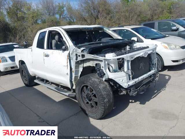 Toyota Tundra 2021 5