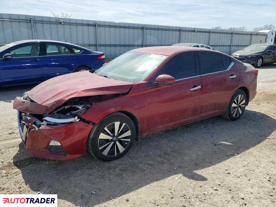 Nissan Altima 2021 2