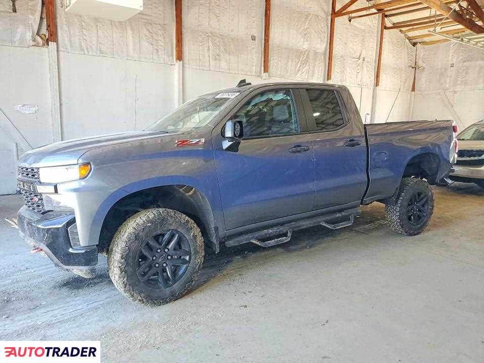 Chevrolet Silverado 2020 5