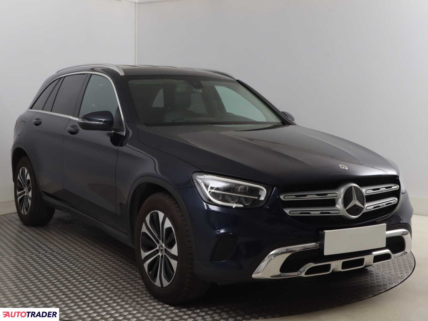 Mercedes GLC 2021 2.0 160 KM