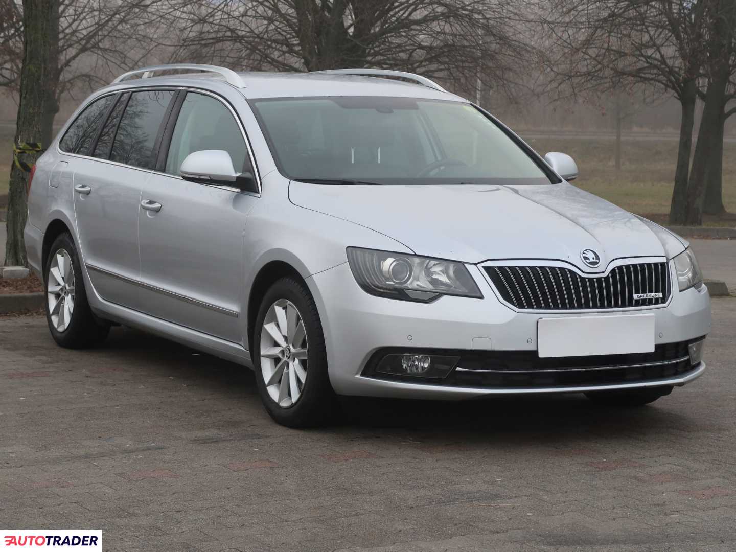 Skoda Superb 1.6 103 KM 2013r. (Piaseczno)