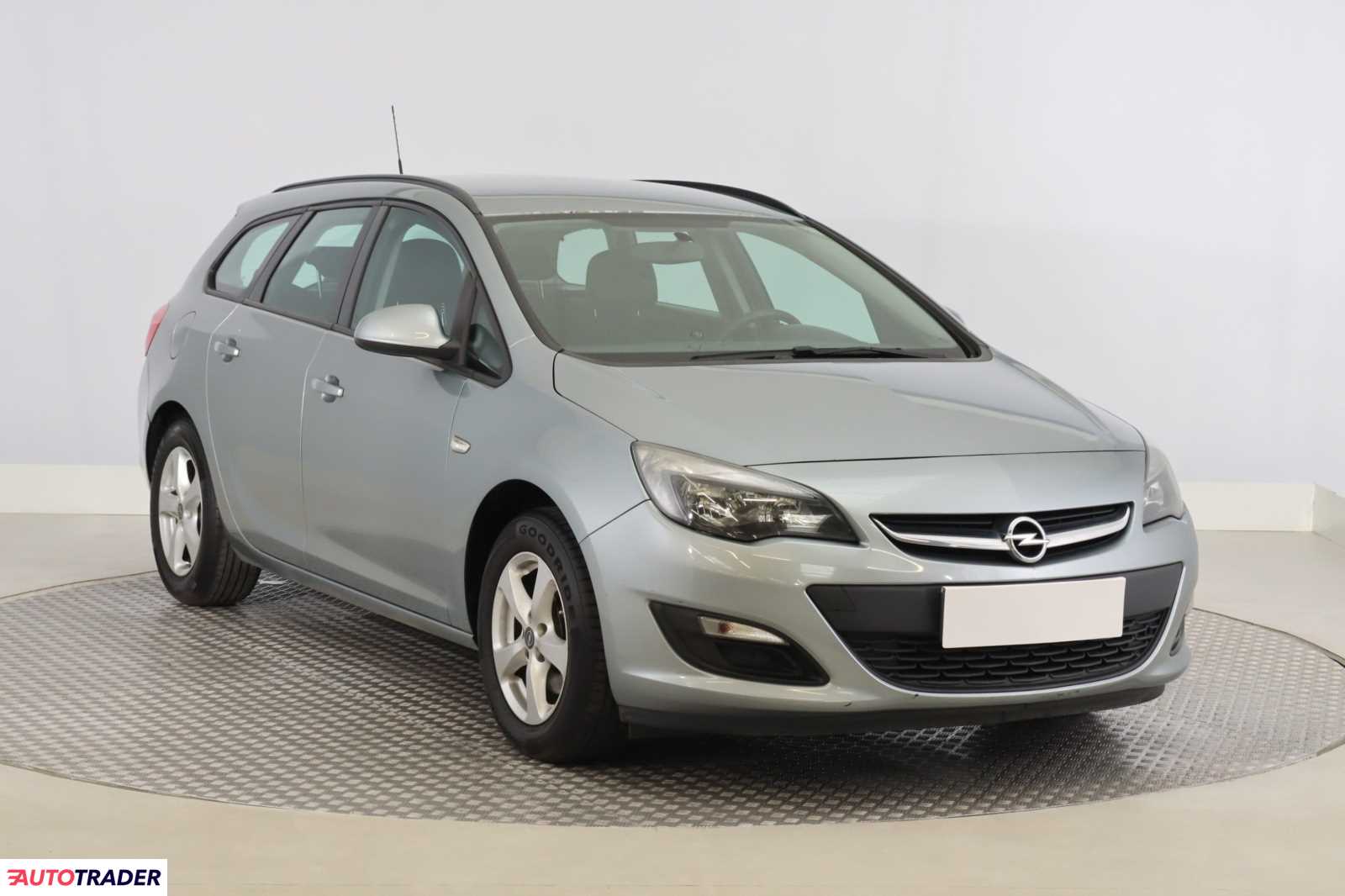 Opel Astra 2014 1.7 108 KM