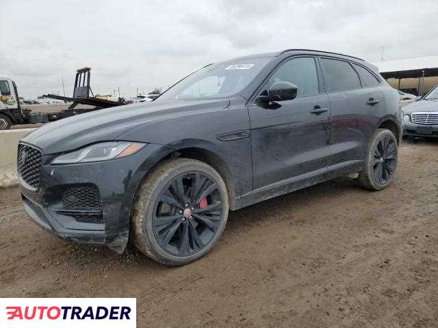 Jaguar F-PACE 2021 3