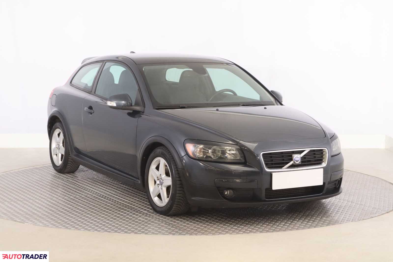 Volvo C30 2010 1.6 107 KM