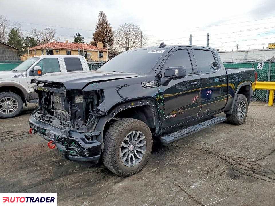 GMC Sierra 2023 3