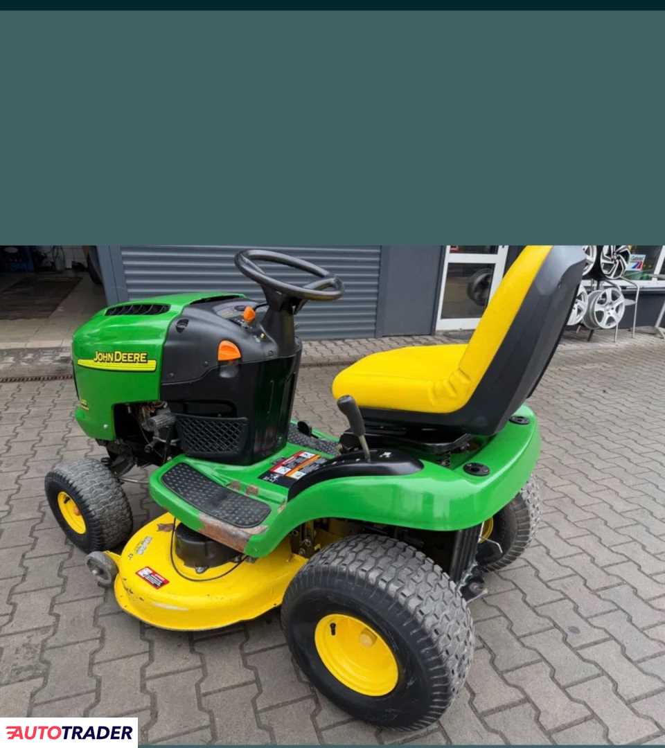Kosiarka traktorek John Deere L1 L110