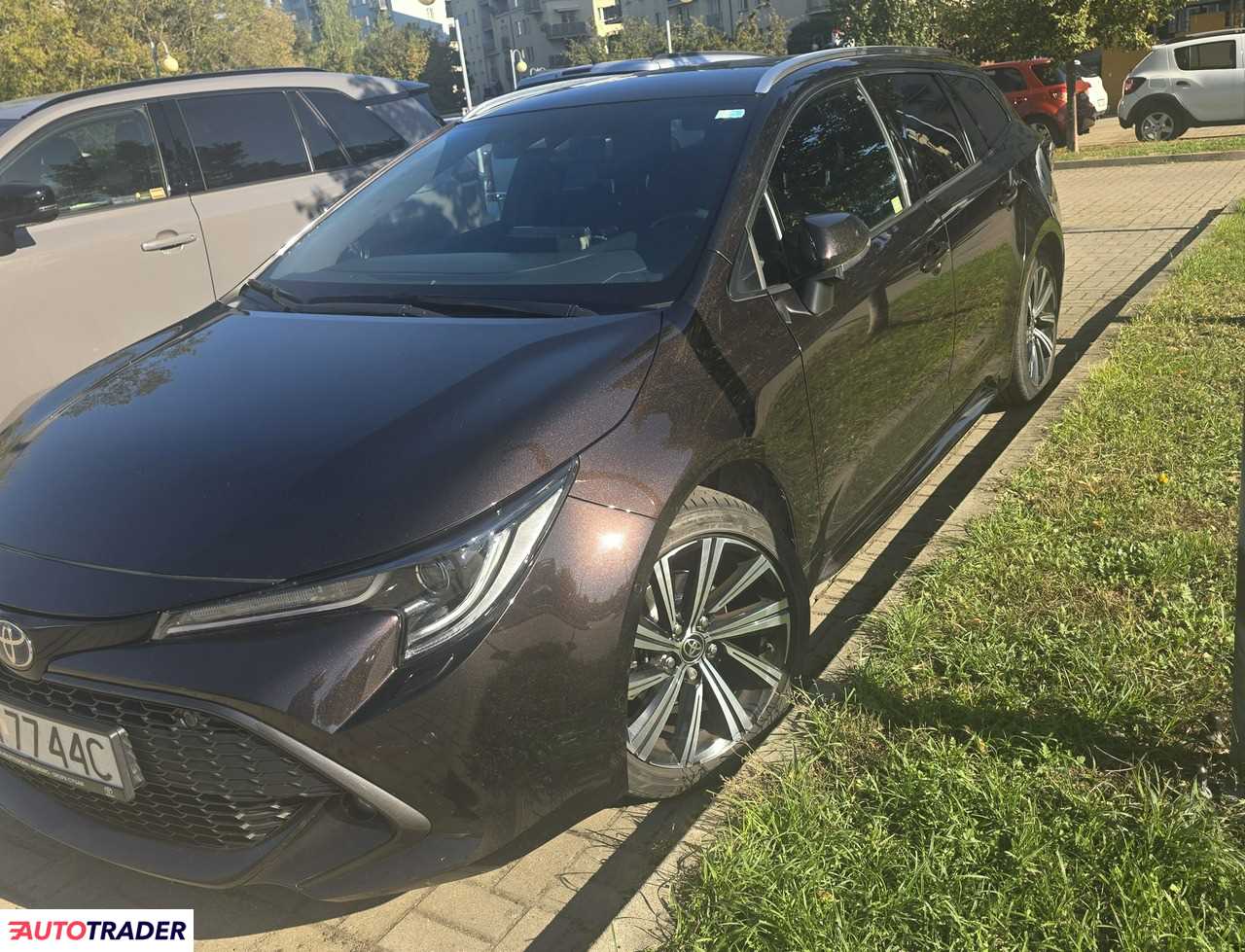Toyota Corolla 2022 1.8 122 KM