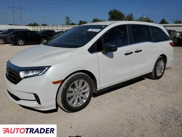 Honda Odyssey 2022 3