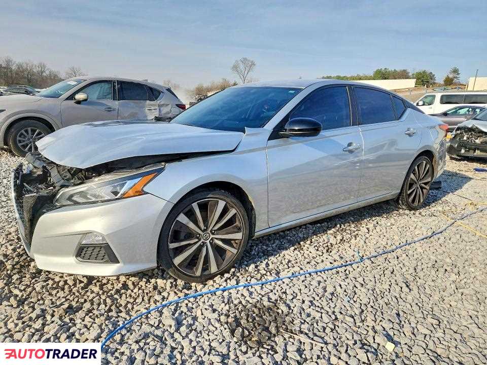Nissan Altima 2020 2