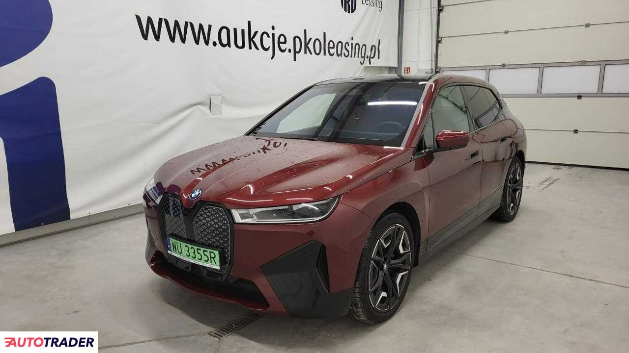 BMW Pozostałe 2022 326 KM