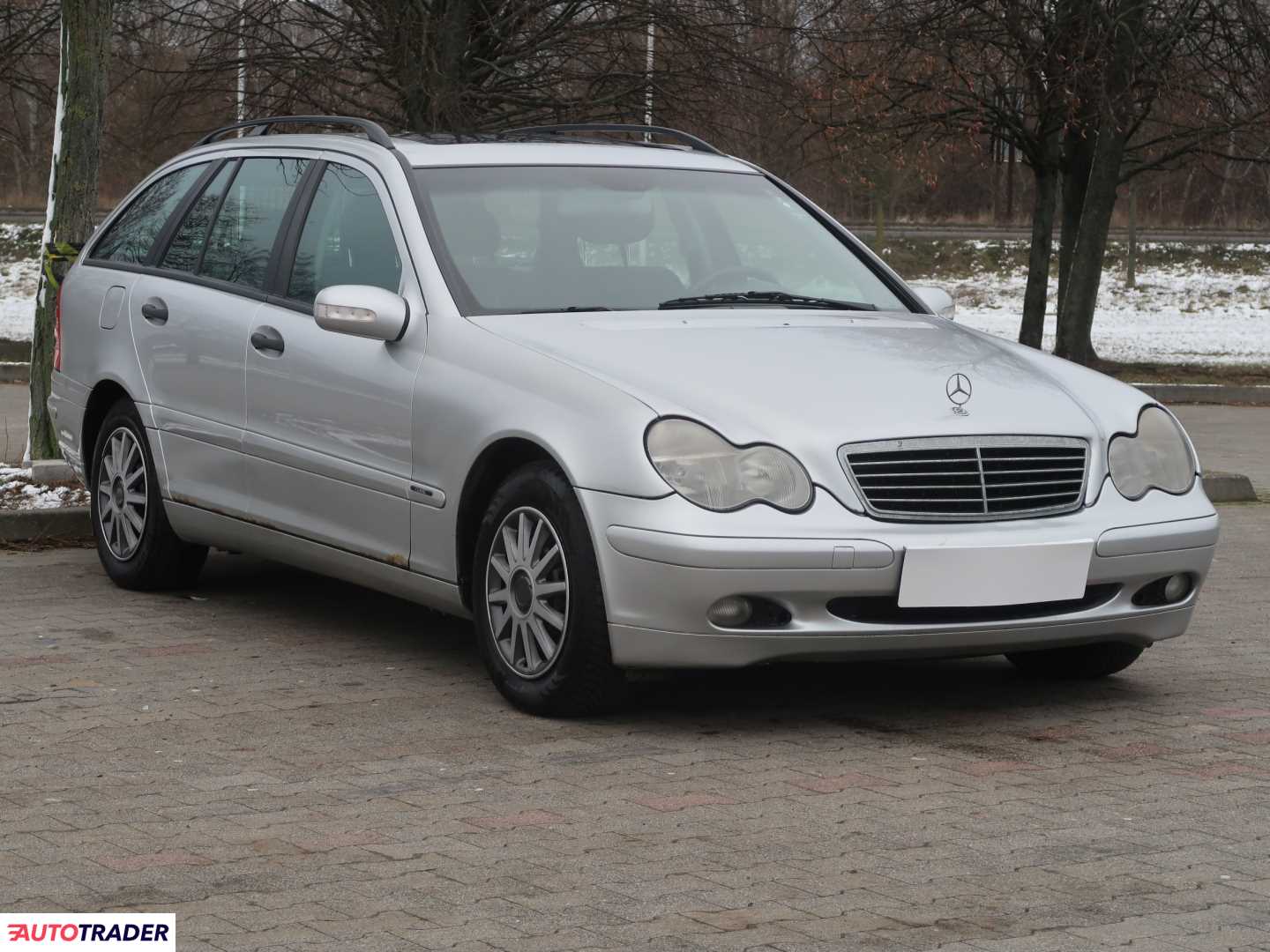 Mercedes C-klasa 2002 1.8 140 KM