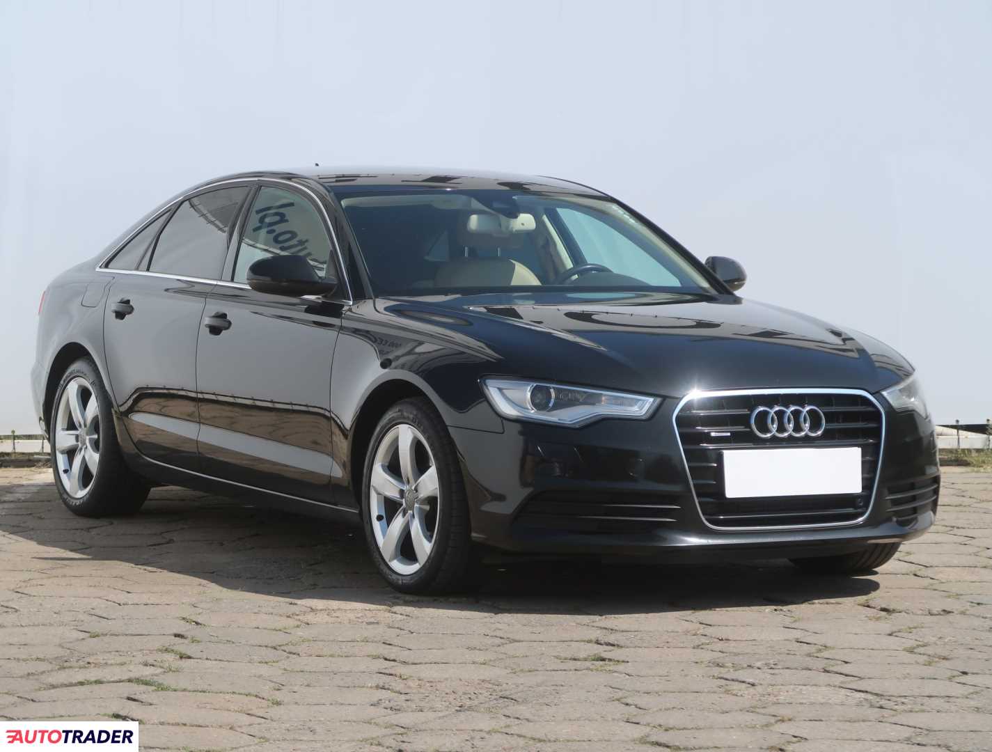 Audi A6 2011 3.0 241 KM