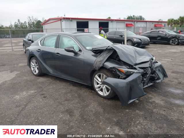 Lexus IS 2024 2