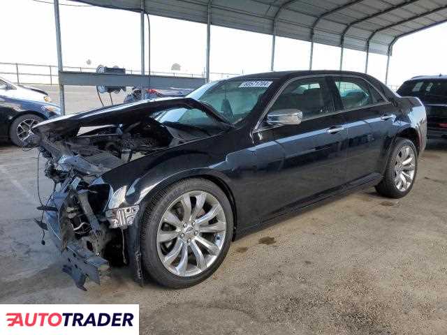 Chrysler 300C 3.0 benzyna 2018r. (FRESNO)