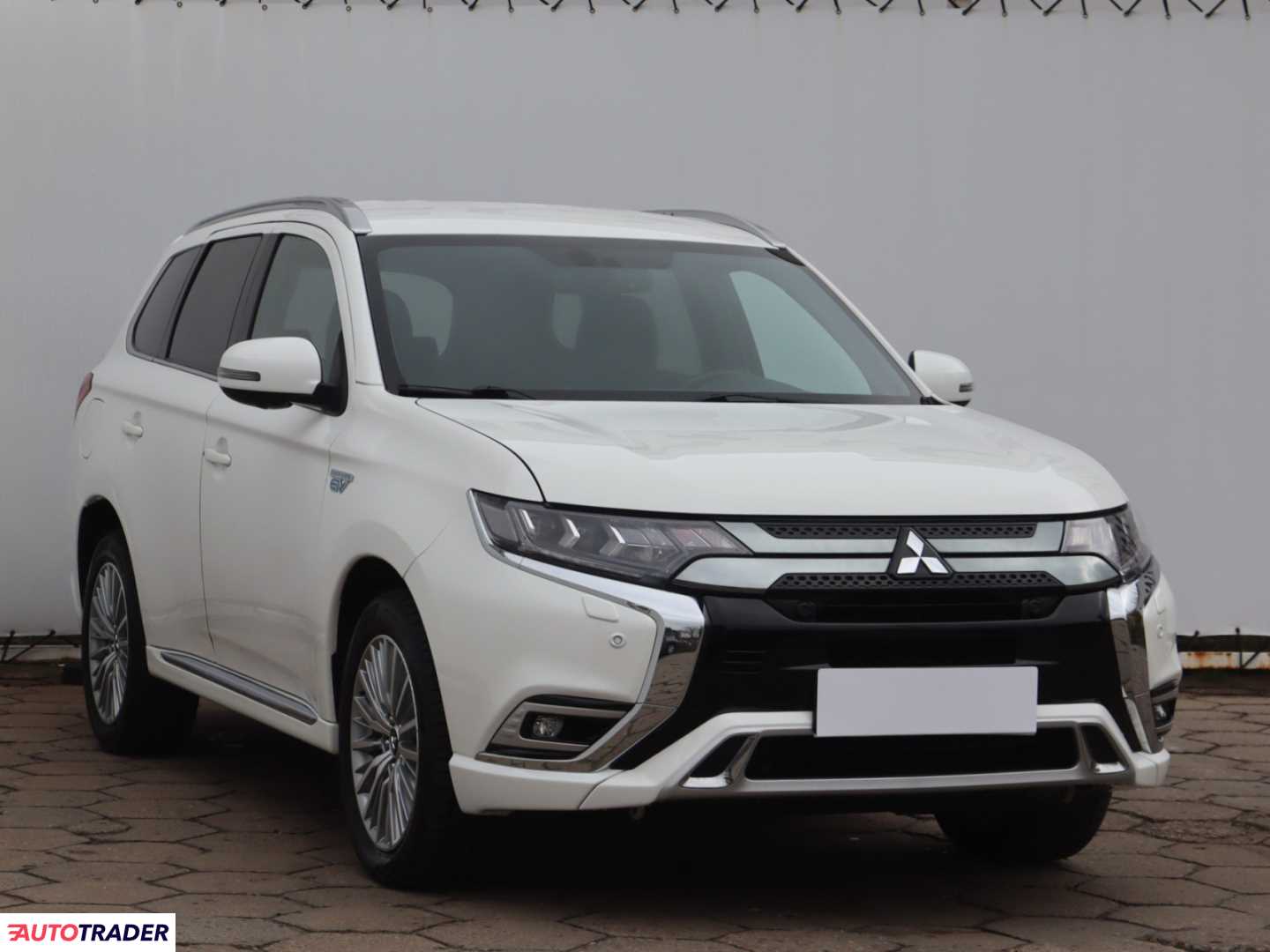 Mitsubishi Outlander 2020 2.4 221 KM