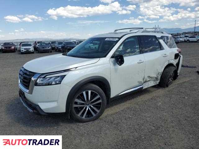 Nissan Pathfinder 2024 3