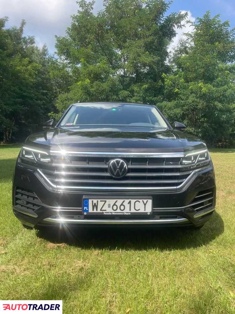 Volkswagen Touareg 3.0 diesel 289 KM 2021r. (turowice)