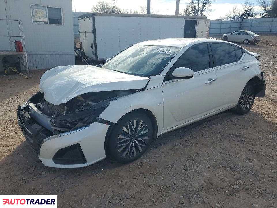 Nissan Altima 2023 2