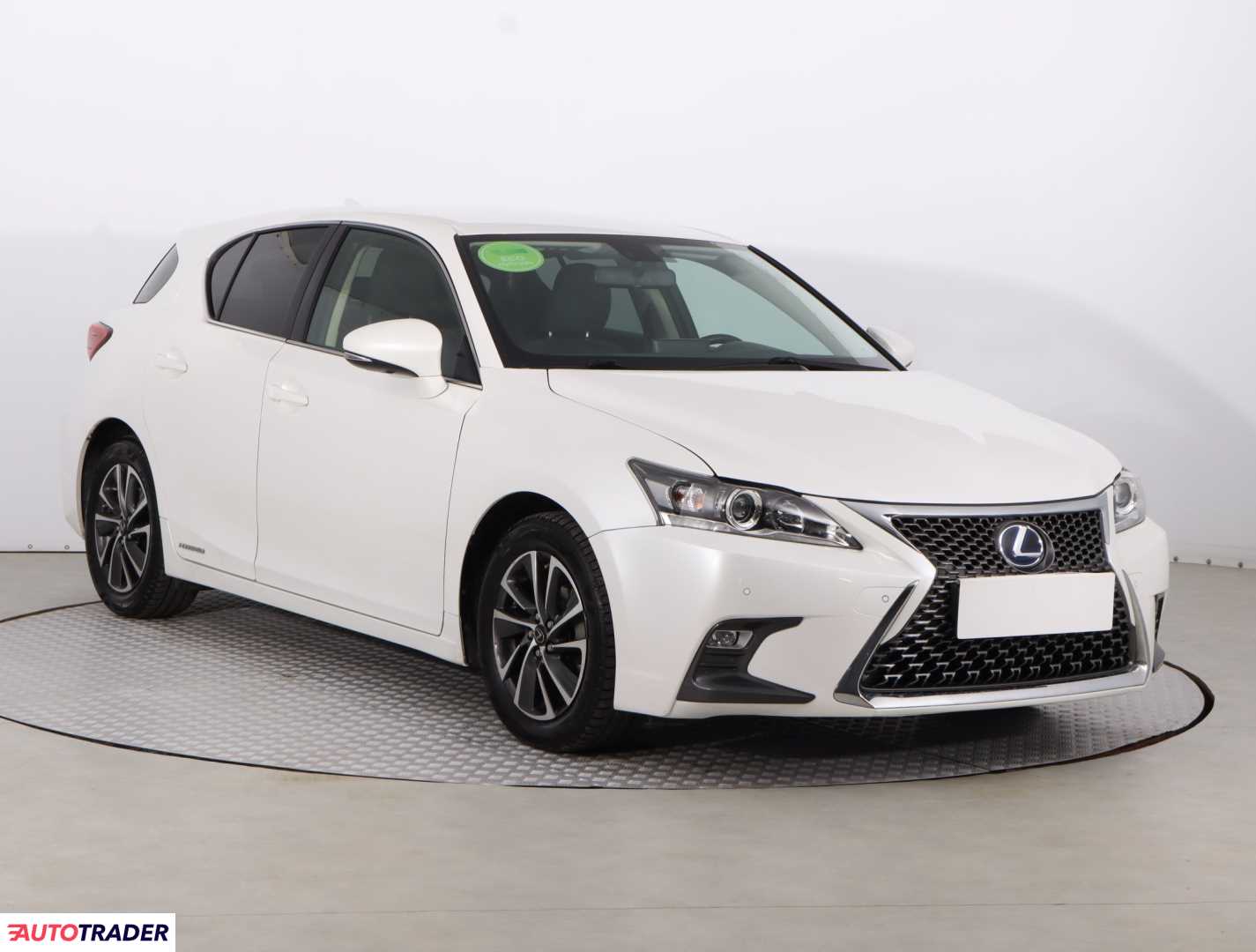 Lexus CT 2017 1.8 134 KM Lexus CT 2017 1.8 134 KM